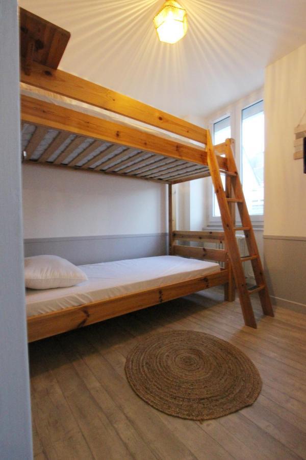 Loudeac : Appartement T2 Chaleureux Centre Ville ภายนอก รูปภาพ